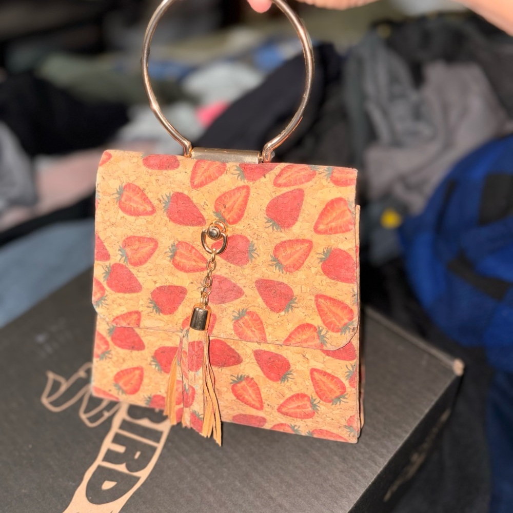 Strawberry Print Yellow Top-Handle Women’s Cork Bag with Gold Ring - Picture 5 of 5